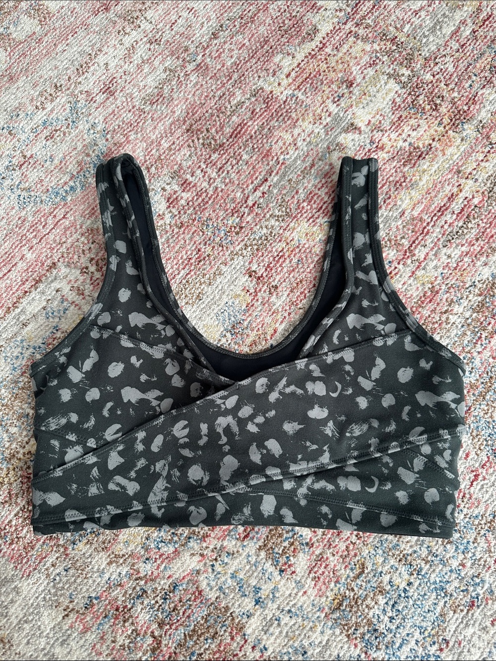 Varley Kellum Black and Gray Printed Sports Bra Wrapped M
